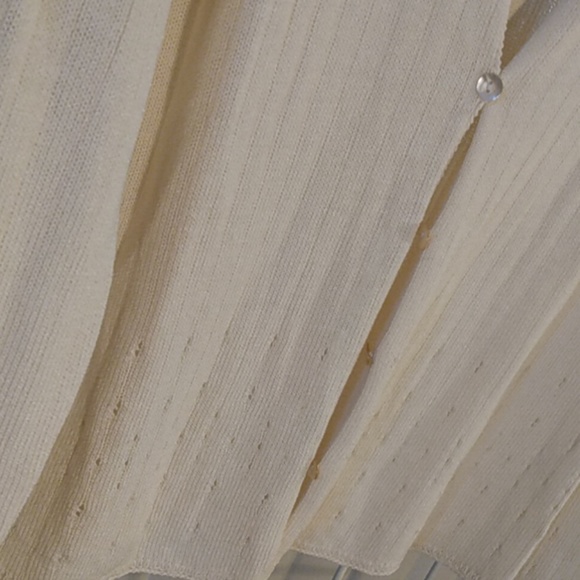 Portraits Brand Sweater - Picture 5 of 5